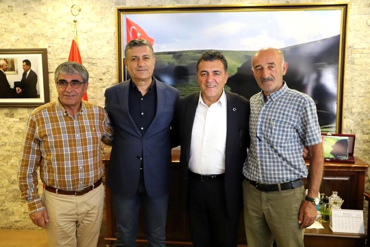 Esenyurt Belediye Başkanı Bozkurt\'tan Başkan Demir\'e ziyaret