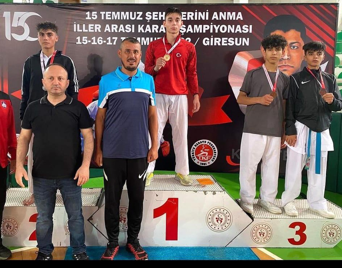 Eyyübiyeli sporculardan Şanlıurfa\'ya üç madalya