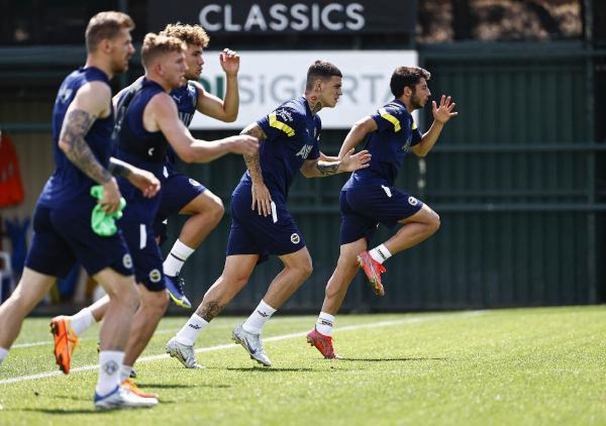 Fenerbahçe\'de Dinamo Kiev maçının hazırlıkları sürdü