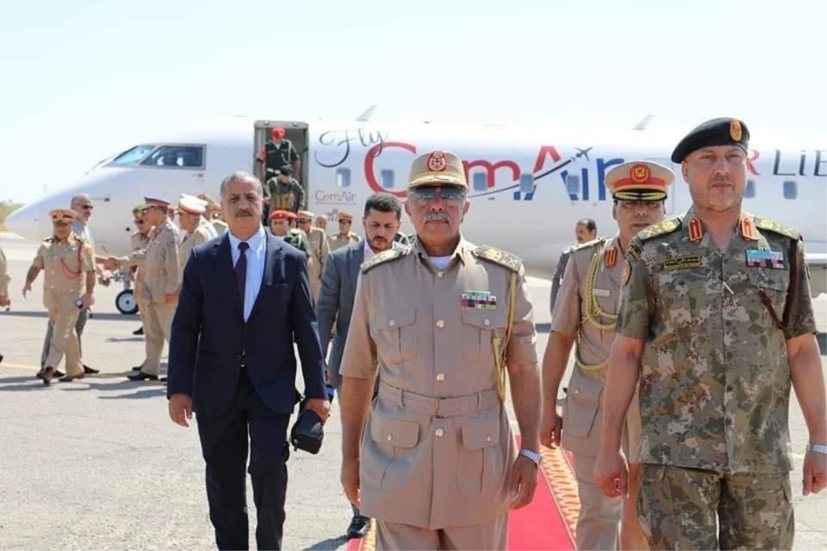 Libya Genelkurmay Başkanı, Nazuri\'yle "ordunun birleştirilmesini" görüştü