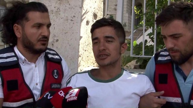 8 gündür kayıp genç ormanda böğürtlen yiyerek hayatta kalmış 8 gündür kayıp genç ormanda böğürtlen yiyerek hayatta kalmış