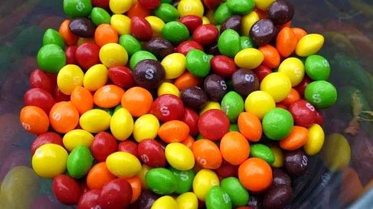 ABD\'de "Skirtless" şekerlerinde katkı maddesi bulunduğu gerekçesiyle dava açıldı