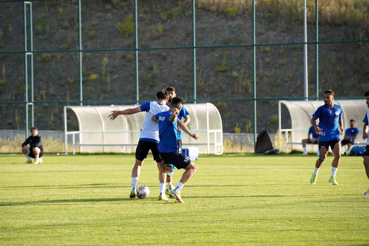 Çaykur Rizespor yeni sezon hazırlıklarını sürdürüyor