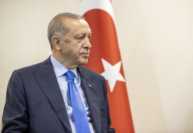 Cumhurbaşkanı Erdoğan'dan Putin ile görüşme öncesi ilk sözler: Buradan alacağımız sonuç tüm dünyayı etkileyecek Cumhurbaşkanı Erdoğan'dan Putin ile görüşme öncesi ilk sözler: Buradan alacağımız sonuç tüm dünyayı etkileyecek
