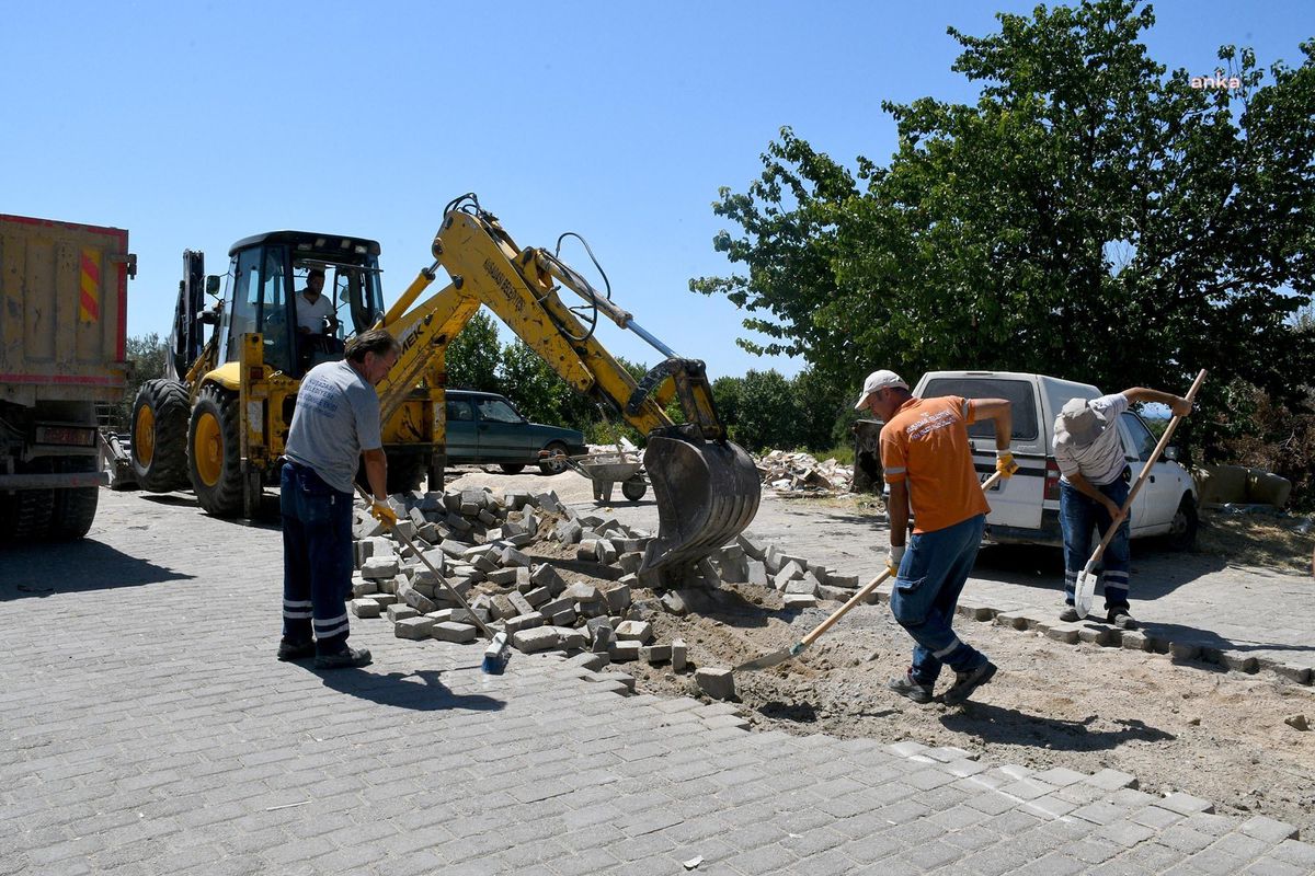 Davutlar Sanayi Sitesi\'nde Çalışmalar Başladı