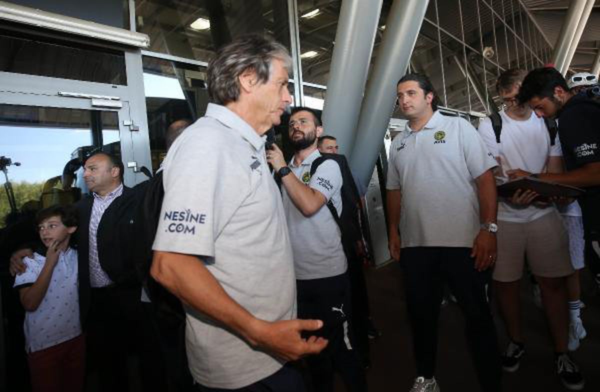 Fenerbahçe, Dinamo Kiev maçı için Polonya'da