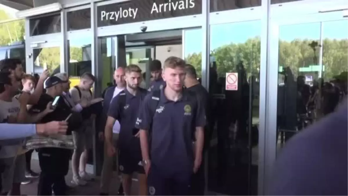 Fenerbahçe, Polonya'ya geldi