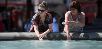 İngiltere'de rekor sıcaklık: Termometreler 40.2 dereceyi gösterdi