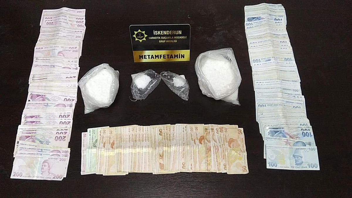 İskenderun\'da 1 kilo 40 gram metamfetamin ele geçirildi