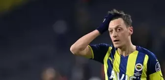 Mesut Özil nereye koşuyor?