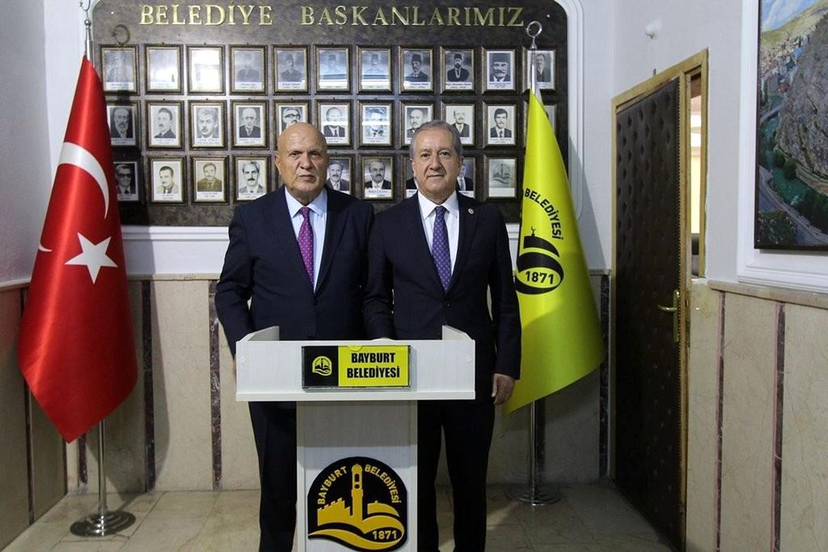 MHP Genel Başkan Yardımcısı Durmaz Başkan Pekmezci\'yi ziyaret etti