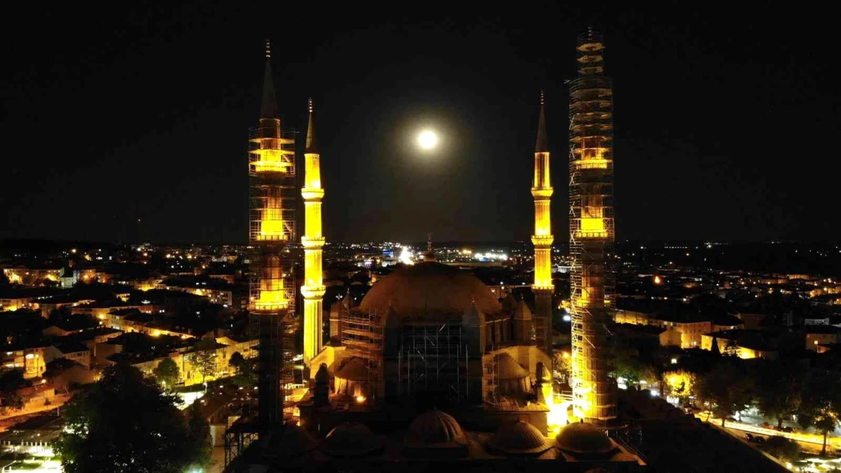 Son dakika: Mimar Sinan, ölüm yıldönümünde ustalık eseri Selimiye Camii\'nde anıldı