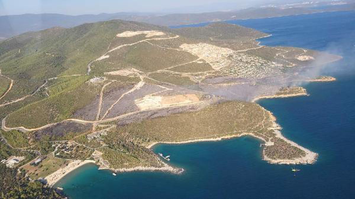 Son dakika haber... Muğla\'da orman yangını (2)