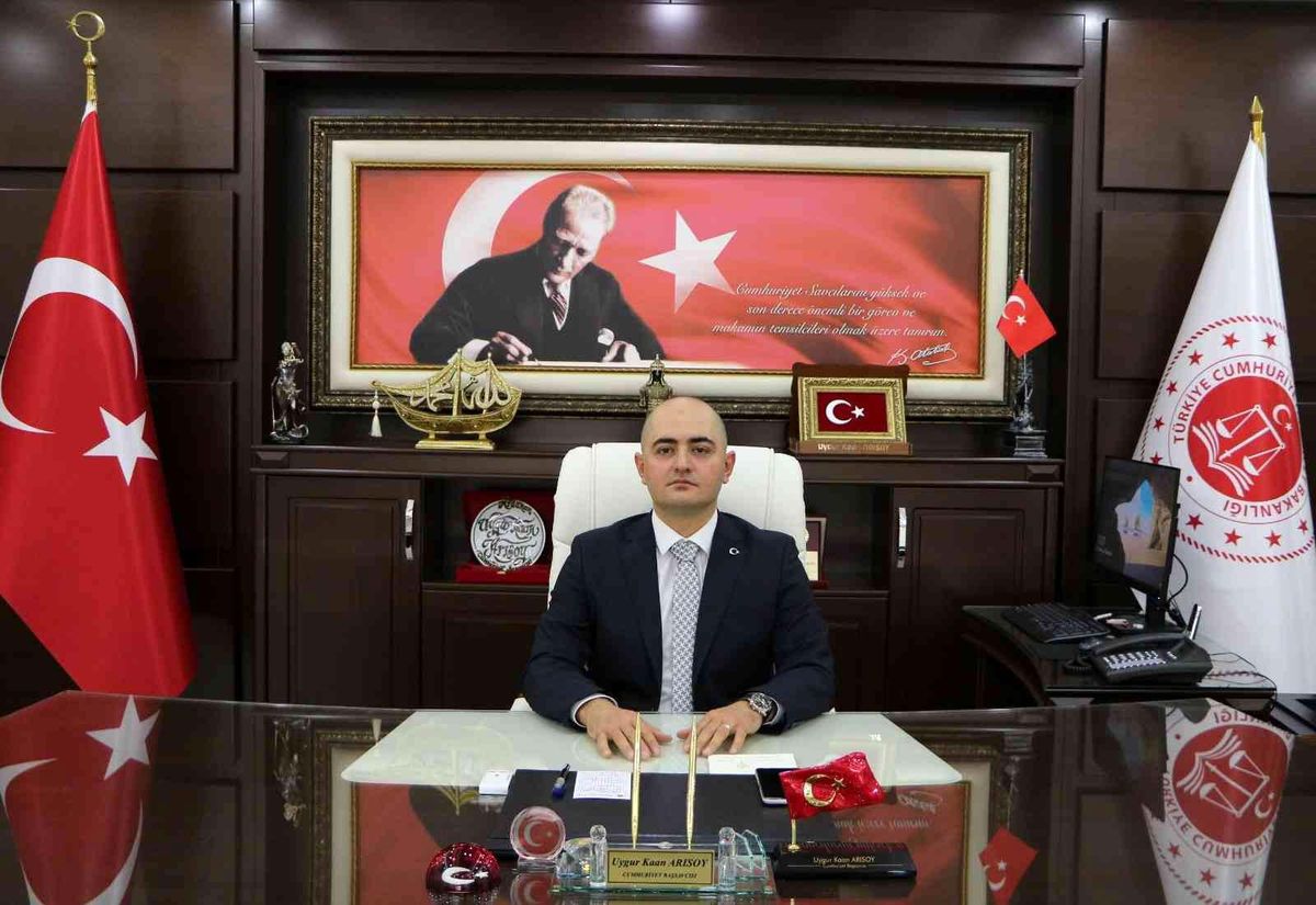 Osmaniye'ye atanan Başsavcı Arısoy, görevine başladı