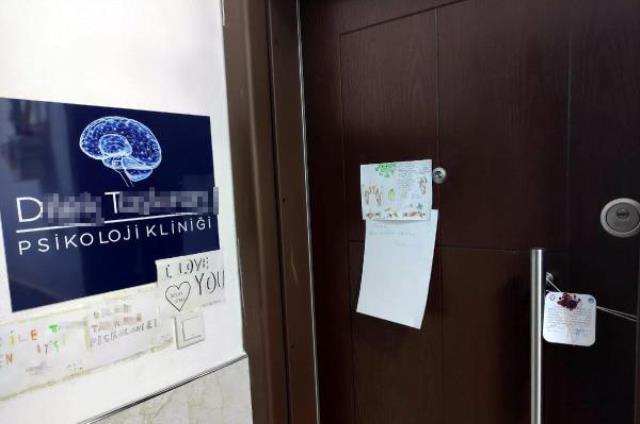 'Ünlülerin psikoloğu'nun diploması ve klinik açma yetkisi yokmuş 'Ünlülerin psikoloğu'nun diploması ve klinik açma yetkisi yokmuş