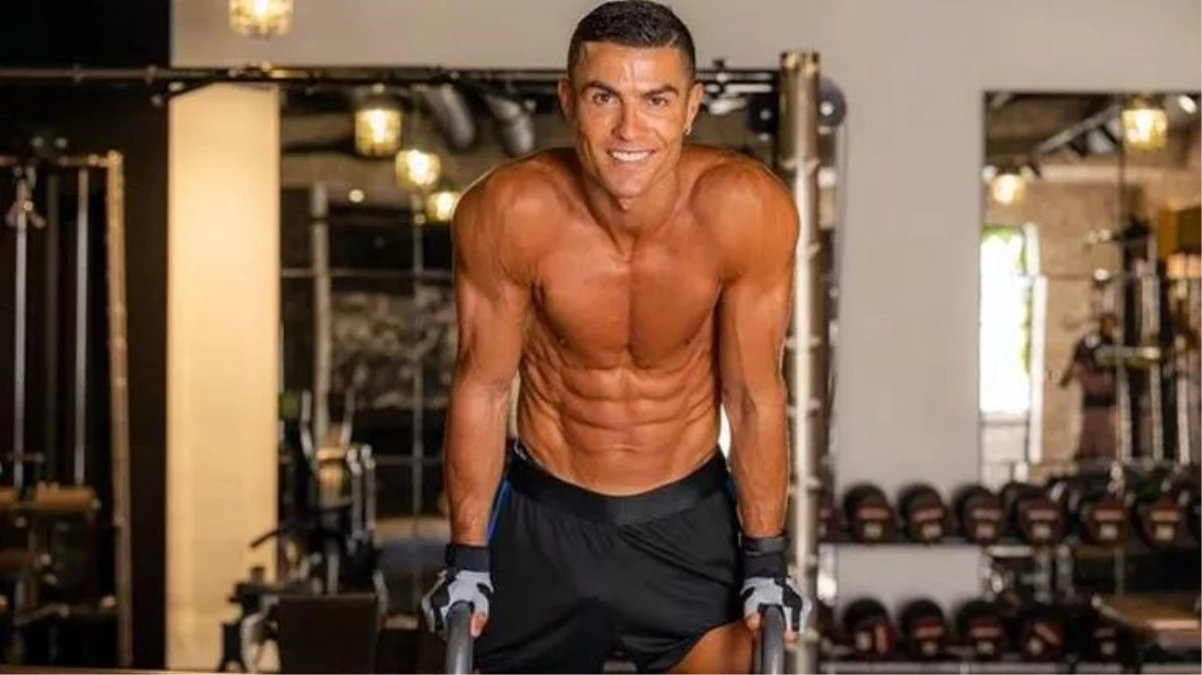 İspanyol basınından ilginç iddia! Ronaldo, cinsel organını büyütmek için botoks yaptırmış