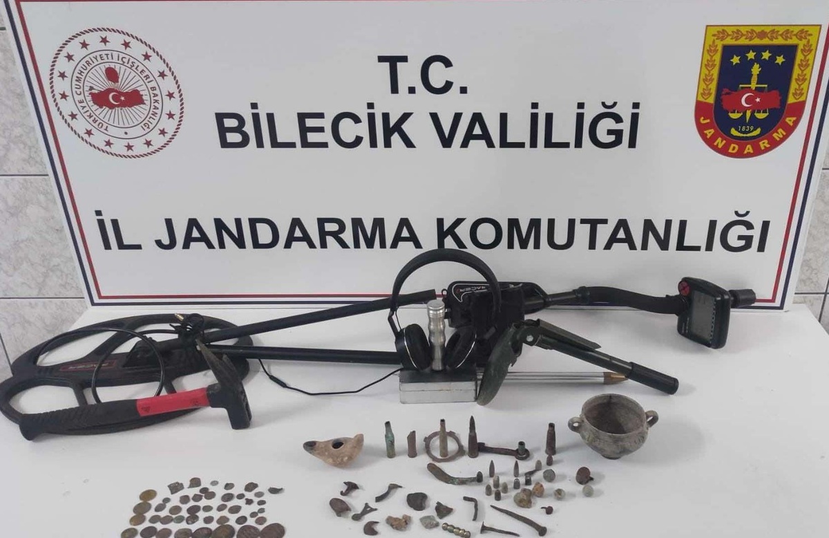 Bilecik\'teki tarihi eser kaçakçılığı operasyonunda 2 kişi yakalandı