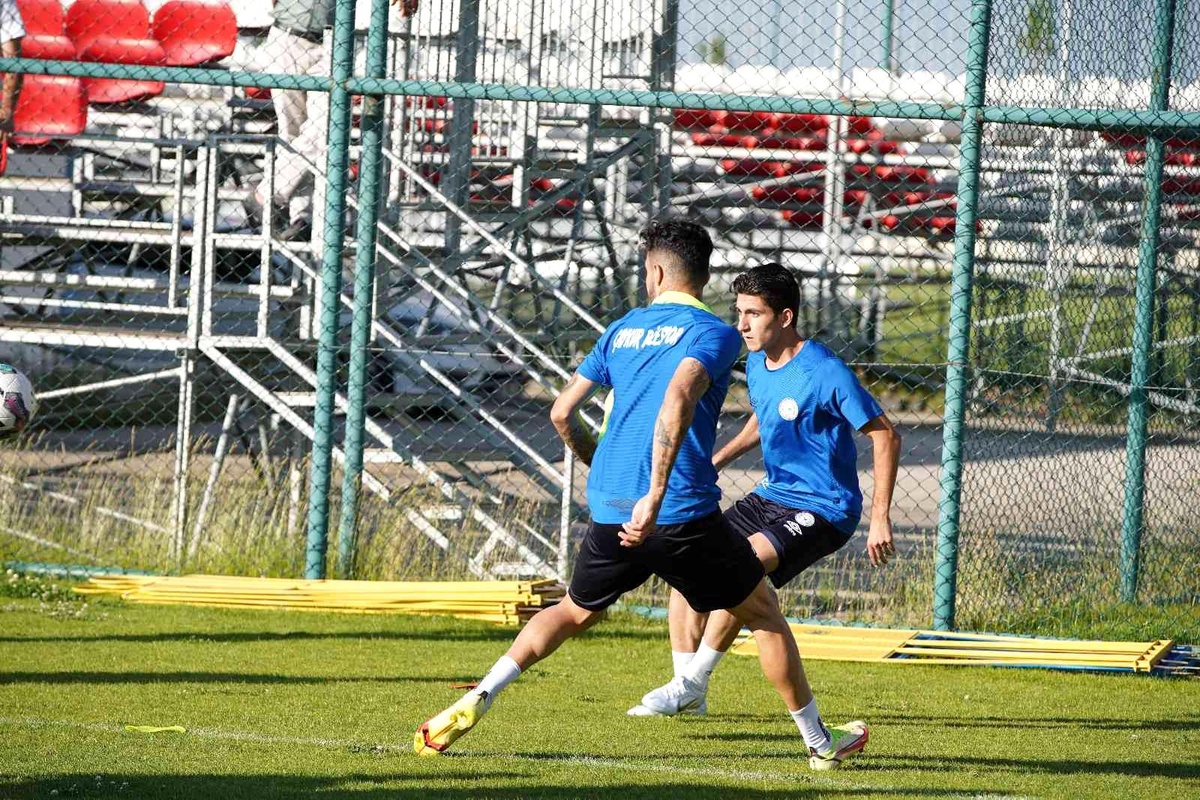 Çaykur Rizespor yeni sezon hazırlıklarını Erzurum\'da sürdürüyor