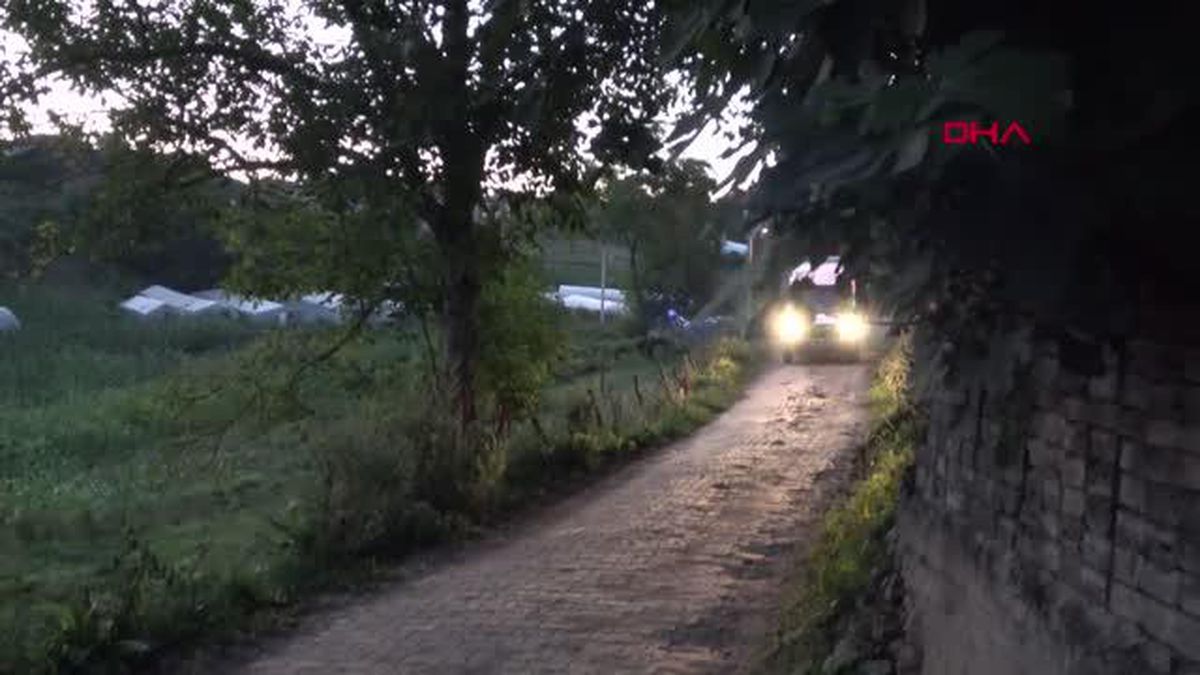 Son dakika haberleri! FINDIK BAHÇESİNDE ÇALIŞAN AİLEYE PUSU KURUP, ATEŞ AÇTILAR: 3 ÖLÜ, 1 YARALI