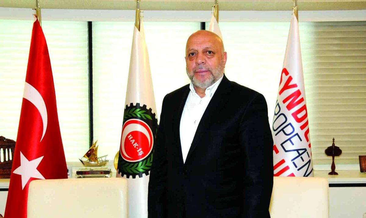 HAK-İŞ Genel Başkanı Arslan, KKTC\'nin Barış ve Özgürlük Bayramı\'nı kutladı Açıklaması