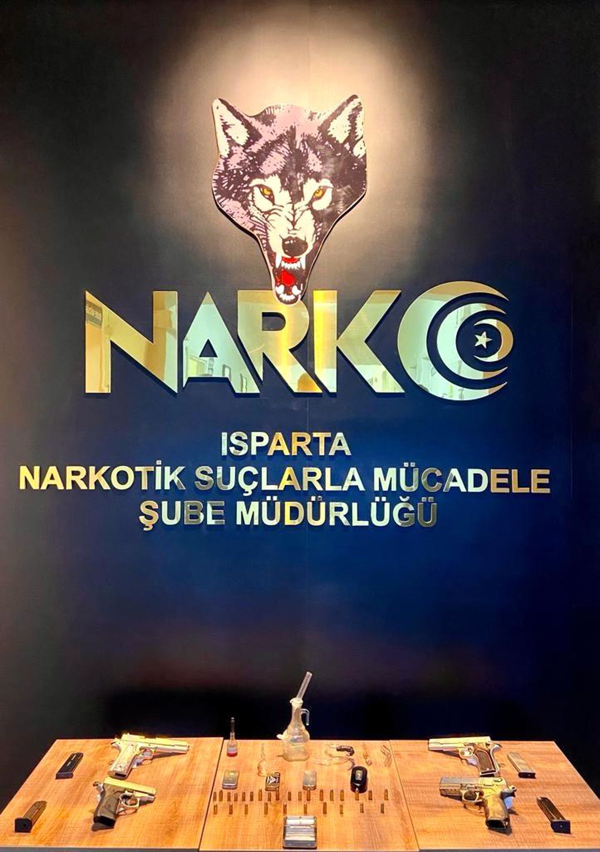 Son dakika haberleri... Isparta\'da uyuşturucu operasyonu: 14 gözaltı
