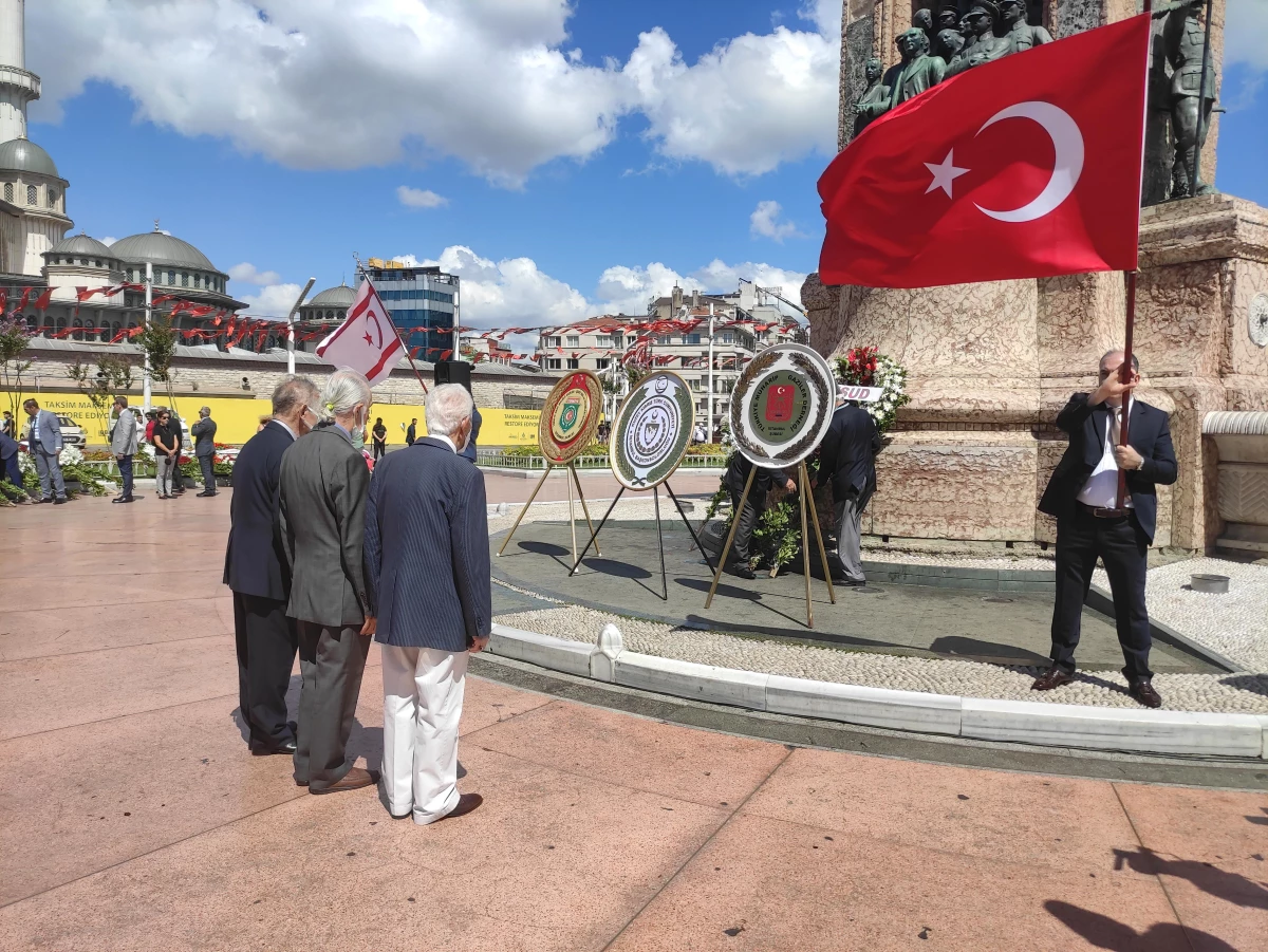 İstanbul\'da "20 Temmuz Barış ve Özgürlük Bayramı" töreni yapıldı