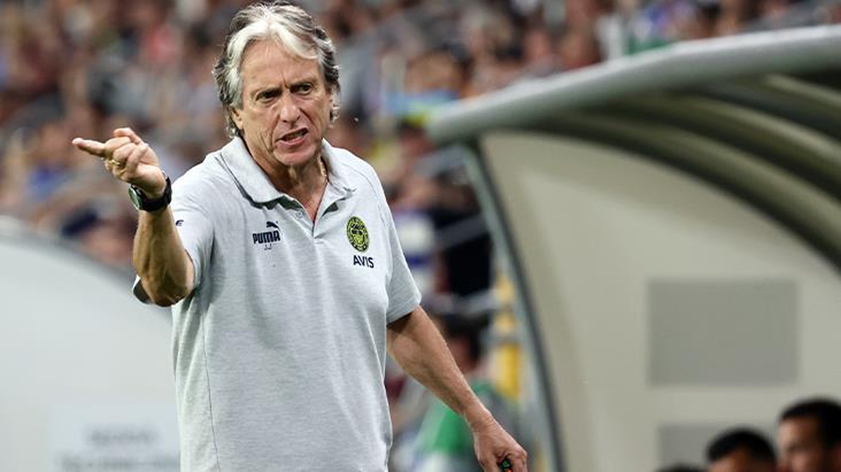 Jorge Jesus\'tan transfer sorusuna tepki: Kiev rövanşında oynayamayacak oyuncular için konuşmaya gerek yok