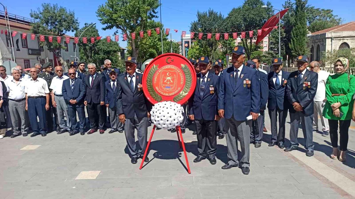 Kıbrıs Barış Harekatı'nın 48. Yıldönümü Malatya'da kutlandı