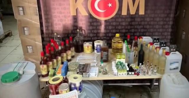 KOM'dan sahte içki şebekesine nefes kesen operasyon! Litrelerce alkol üreten 32 kişi gözaltında