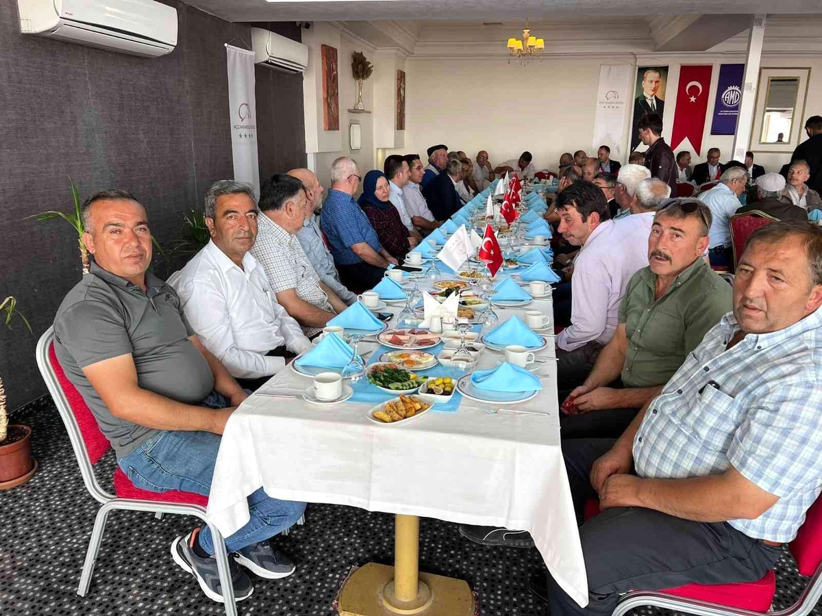 Muhtarlar Kayseri\'ye Vali Gökmen Çiçek\'i ziyarete gidiyor