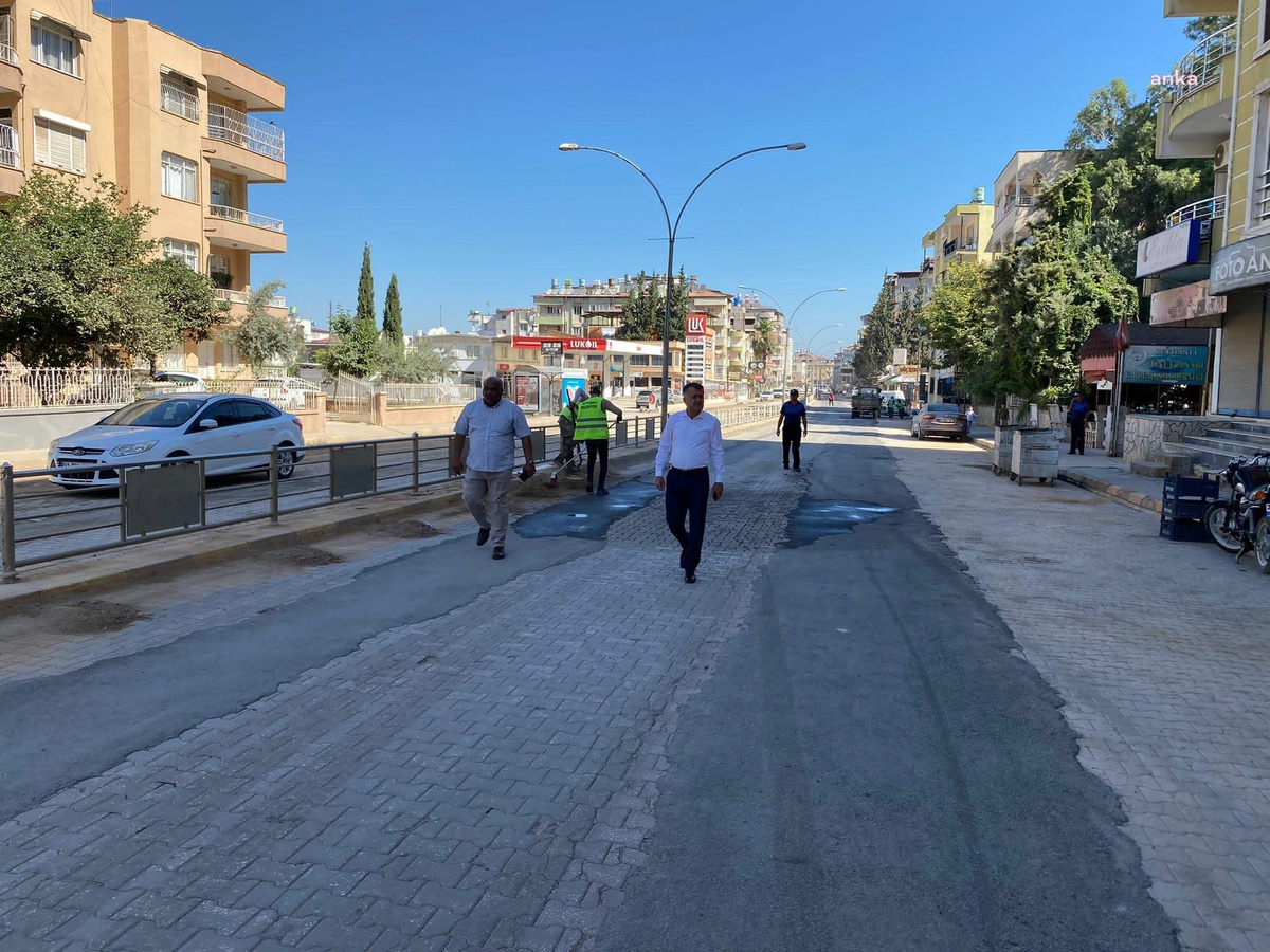 Reyhanlı Belediyesi Temizlik Çalışmalarına Devam Ediyor