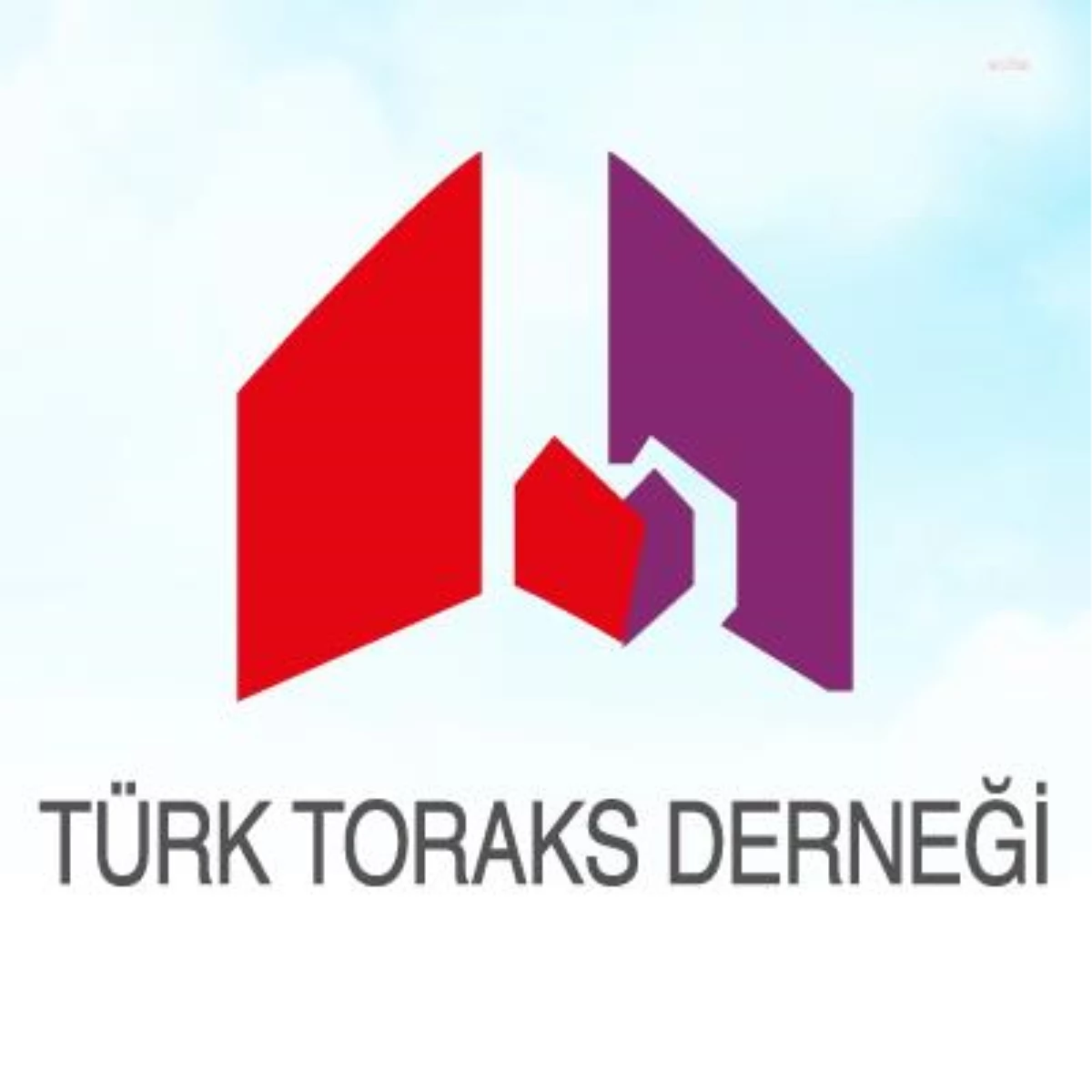 Türk Toraks Derneği: "Omicron\'un Ba. 4 ve Ba. 5 Alt Varyantlarına Karşı İkinci Hatırlatma Dozlarının Yapılması Gerekiyor"