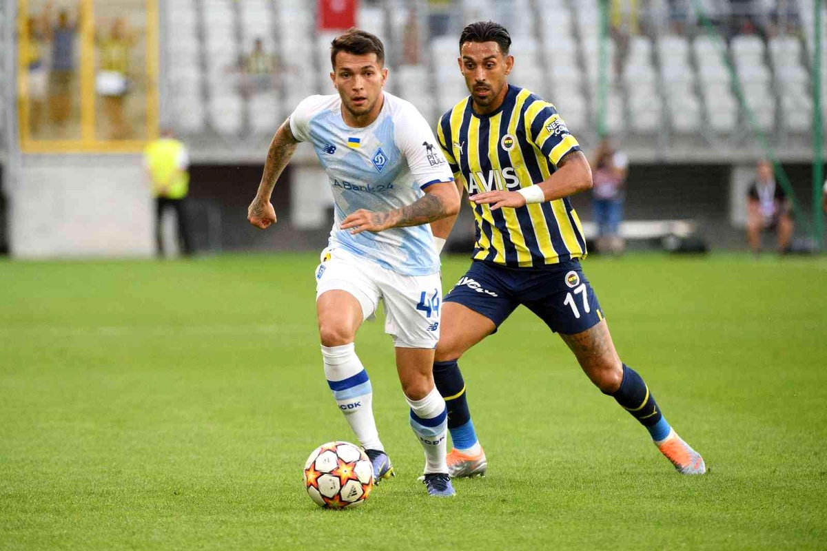 UEFA Şampiyonlar Ligi 2. eleme turu ilk maçında Fenerbahçe, Ukrayna ekibi Dinamo Kiev\'le deplasmanda 0-0 berabere kaldı.