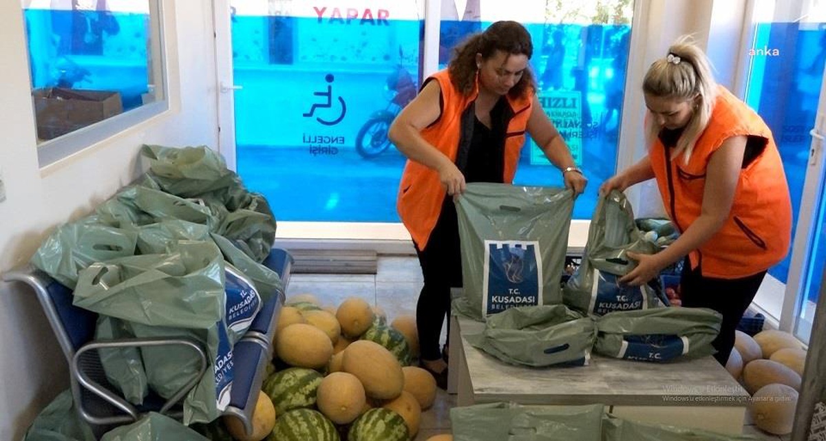 Adabahçe\'nin Ürünleri Kuşadası Halkına Ulaştırılıyor