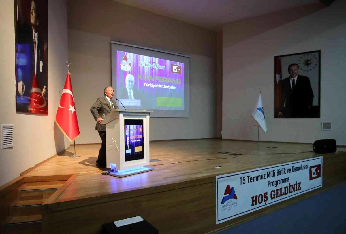 AİÇÜ\'de "Türkiye\'de Darbeler" konferansı gerçekleştirildi