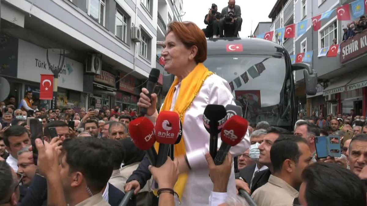 Akşener Fındığın Başkenti Ordu\'da Bakan Kirişci\'ye Seslendi: "Venezuela\'da Buğday Yetiştirmek İçin Toprak Kiralamışlar. Günahtır Kardeşim Günahtır"