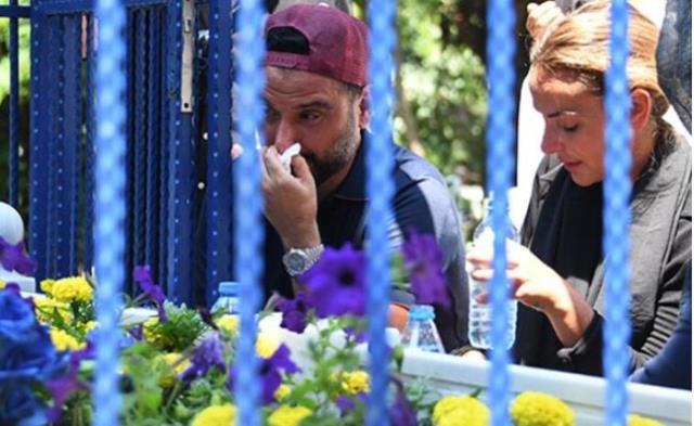 Alişan'la boşanacağı konuşulan Buse Varol'un Selçuk Tektaş'ın anmasına katılmadığı ortaya çıktı