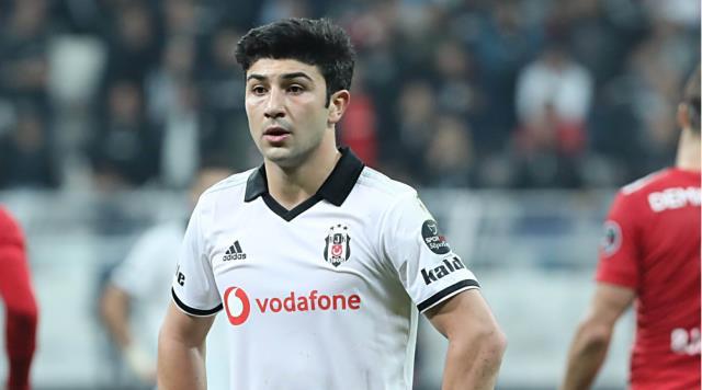 Beşiktaş'tan genç ayrılan genç yıldız İtalyan kulübüne imzayı attı