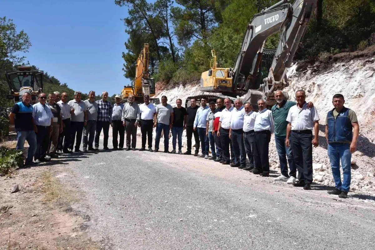 Büyükşehirden 30 kilometrelik güzergâhta yoğun çalışma