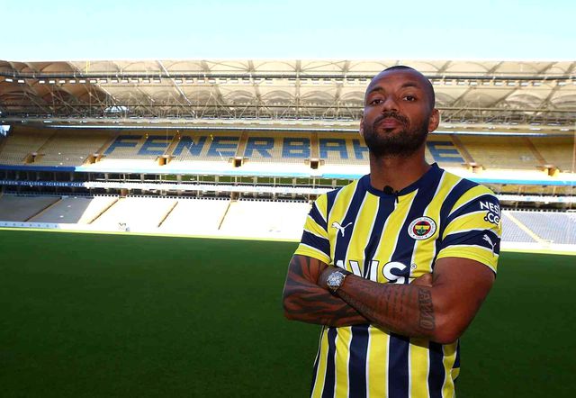 Joao Pedro, resmen Fenerbahçe'de! İşte ödenen bonservis bedeli Joao Pedro, resmen Fenerbahçe'de! İşte ödenen bonservis bedeli
