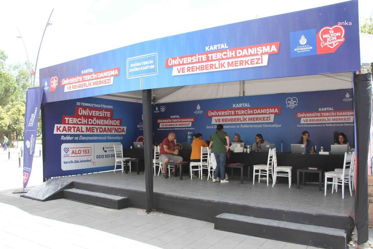 Kartal Belediyesi\'nden Tercih Yapacak Öğrencilere Danışmanlık Hizmeti