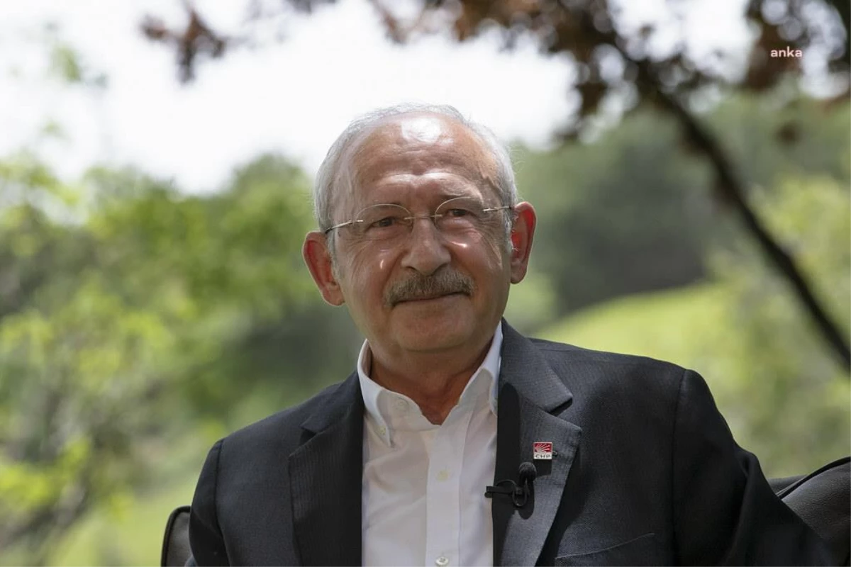 Kılıçdaroğlu\'ndan Boğaziçi ve ODTÜ Rektörlerine Tepki, Mezunlara Destek: "Kimse Evlatlarımızın Mezuniyet Törenini Çalamaz"