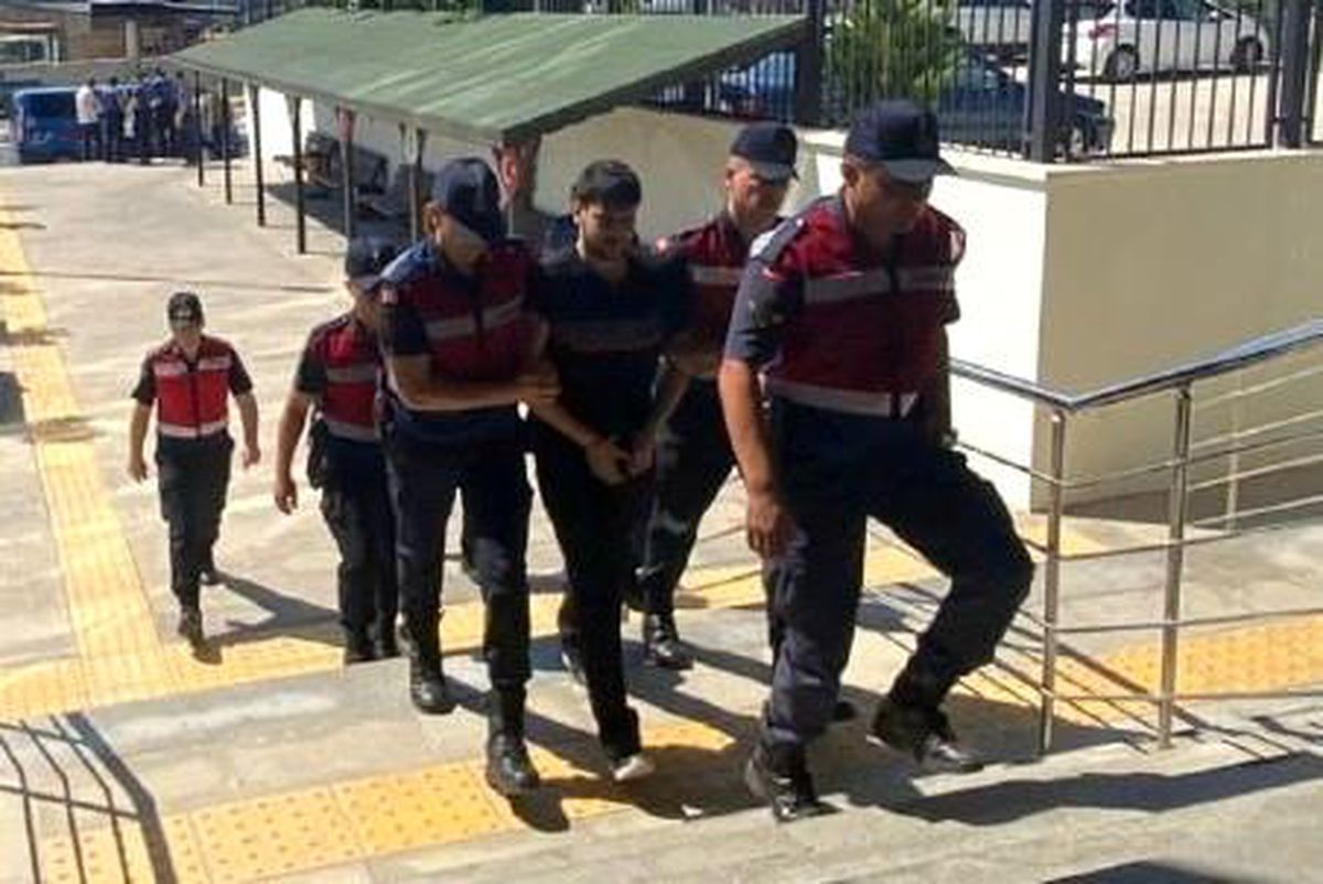 Mersin\'de 8 kurşun sıkılarak öldürülen şahsın katil zanlısı tutuklandı