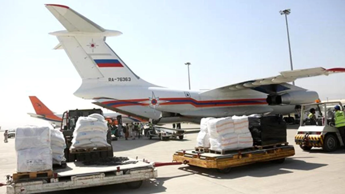Rusya\'nın Gönderdiği İnsani Yardım Malzemeleri Afganistan\'a Ulaştı