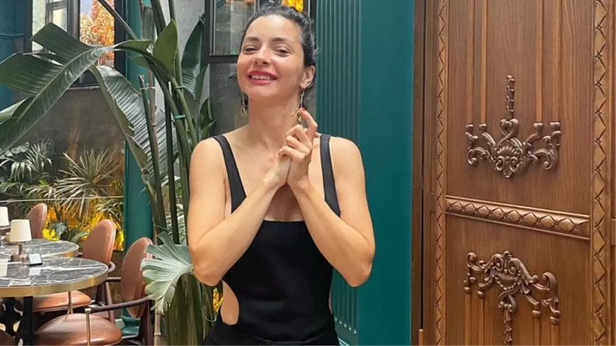 Merve Boluğur, bugün ilk kez sahneye çıkacak! Bilet fiyatı ise duyanları hayrete düşürdü