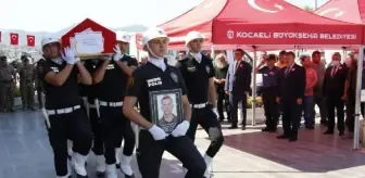 Trafik kazasında ölen polis memuru, Kocaeli'de toprağa verildi