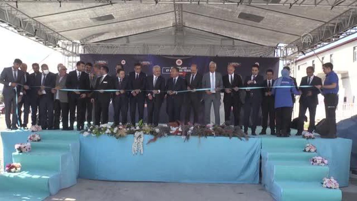 Adalet Bakanı Bozdağ, Kars Açık Cezaevi Et Entegre Tesisi'nin açılışına katıldı