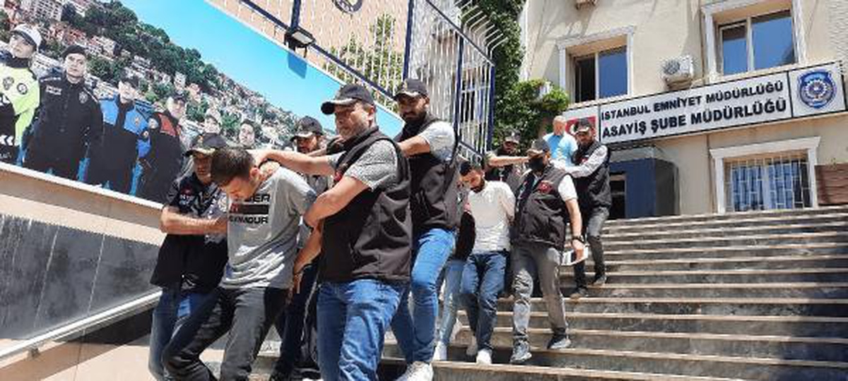 ADLİYEDE KAÇMAYA ÇALIŞIRKEN YAKALANAN ŞÜPHELİLER TEKRAR ADLİYEYE SEVK EDİLDİ