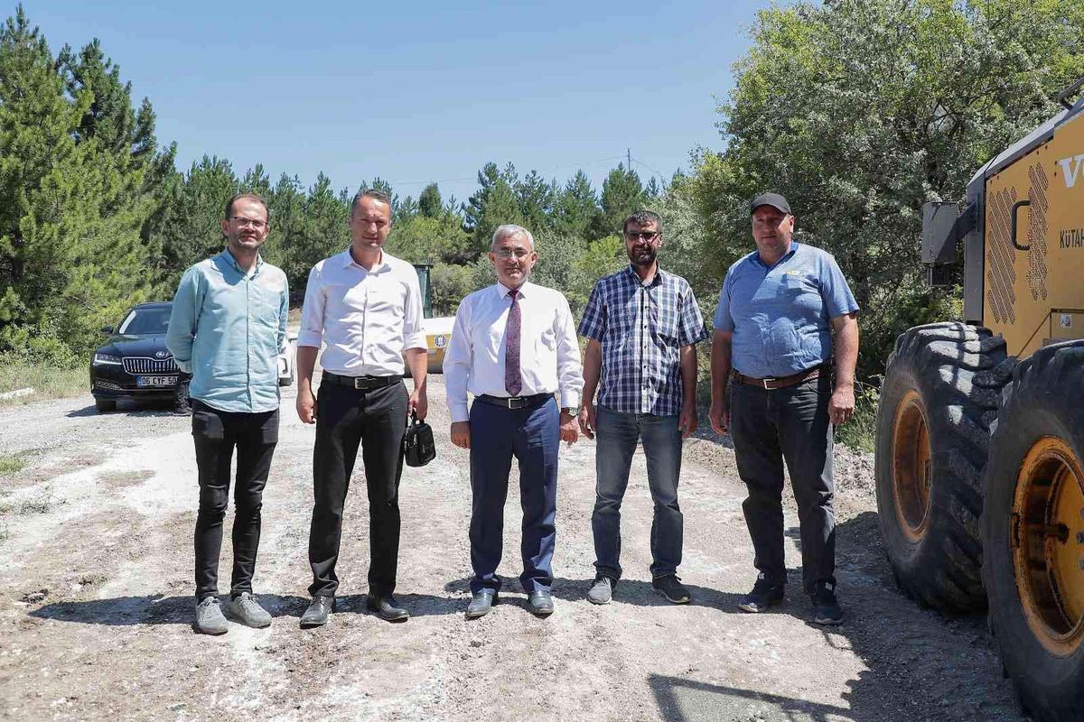 Başkan Işık: "Yıllardır yapılmayan yollar artık yapılıyor"