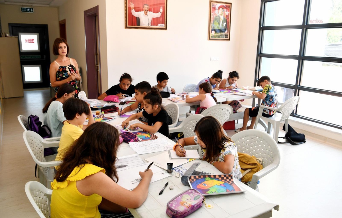 Çukurova Belediyesi Mola Evi\'nde Yaz Kursları Başladı